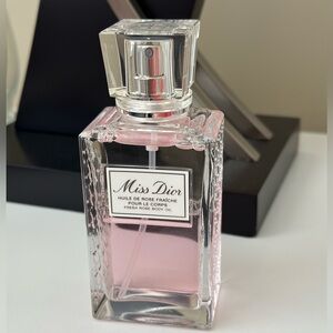 ⭕️ Sold ⭕️ NEW Miss Dior Fresh Rose Body Oil